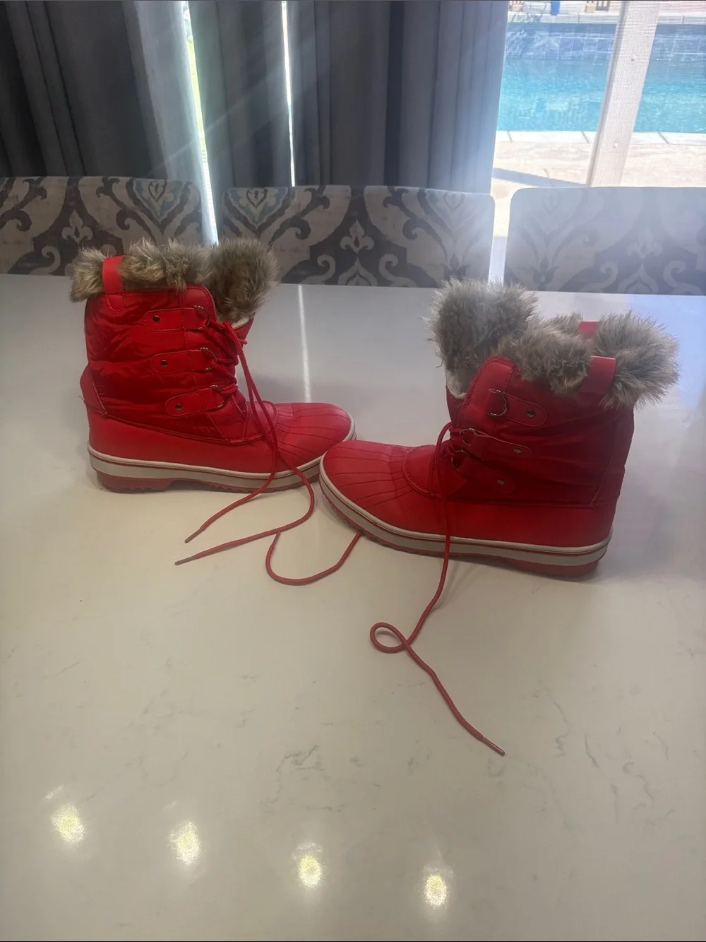 Red Women's Faux-Fur Winter Boots - Brand